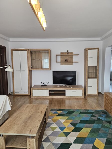 Drumul Taberei, apartament 3 camere 73 mp, bd. 1 Mai colt cu Sibiu