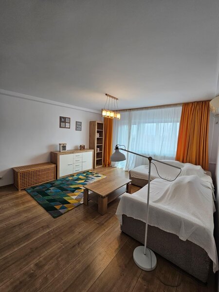 Drumul Taberei, apartament 3 camere 73 mp, bd. 1 Mai colt cu Sibiu